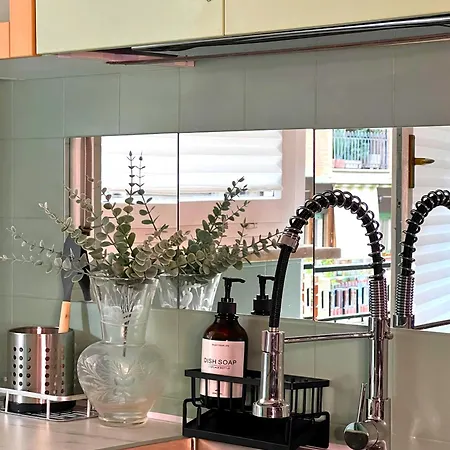 Appia Antica Apartment, Subway, 12 Stops Vatican, Comfort, Balcony Apartment