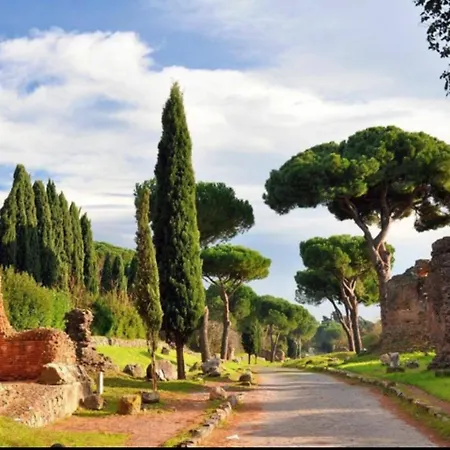 Appia Antica Apartment, Subway, Near Colosseum, Design & Comfort, Balcony